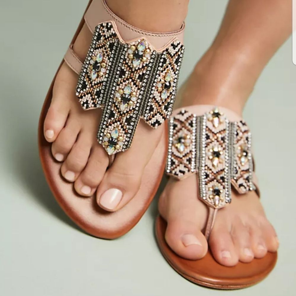 Anthropologie Blush Beaded Embellished Leather Thong Sandals Sz.38/US 7 - Picture 1 of 12